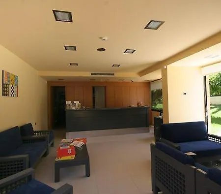 Golden Apartmanhotel 2*