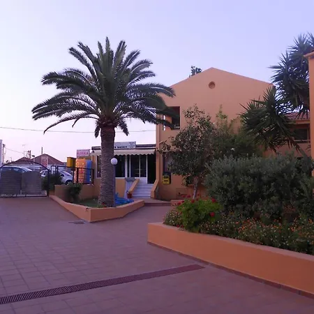 Apartmanhotel Golden 2*