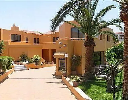 Apartmanhotel Golden 2*